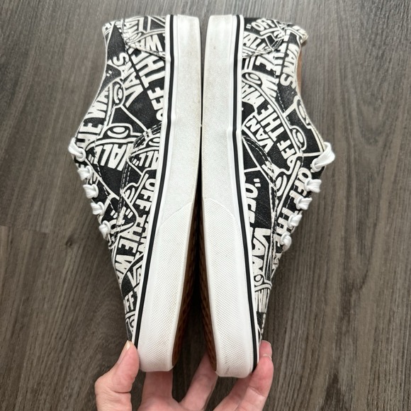 Vans Sneakers Mens 9 Black White All Over Print Lace Up Canvas Slip Resistant - Picture 7 of 9